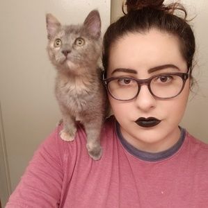 Meet your Posher, Brianna